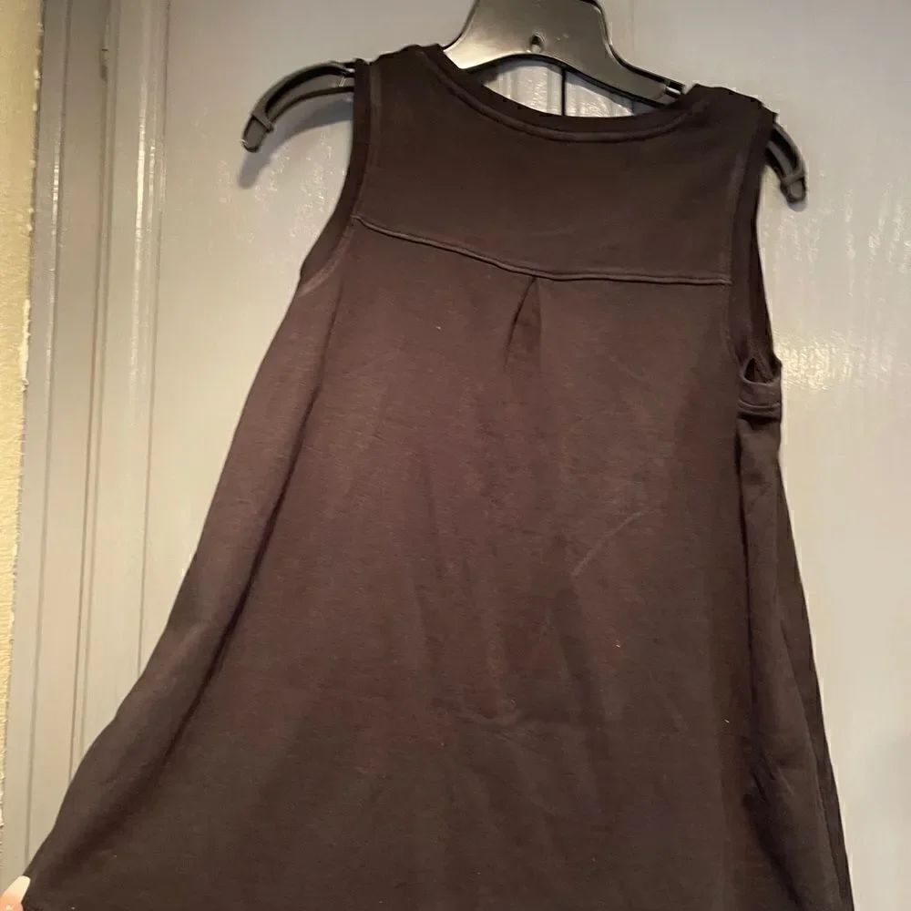 J. Jill Pima Back-Pleat Tank - Picture 2 of 3